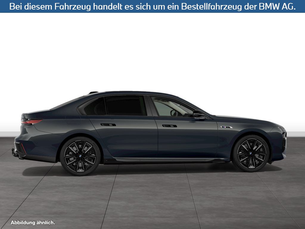 Fahrzeugabbildung BMW M760e xDrive Limousine